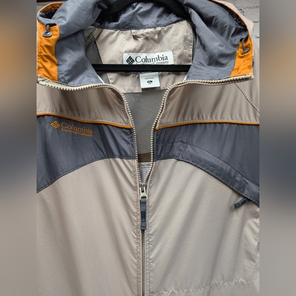 Men's Columbia windbreaker - Picture 2 of 11